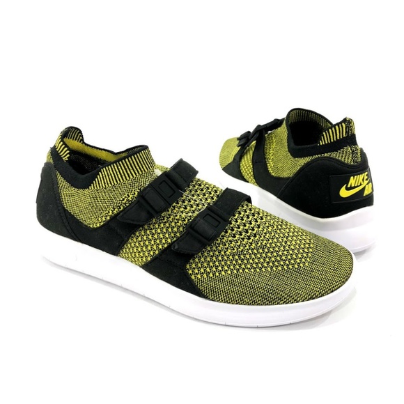 Nike Shoes - Nike Air Women Sock Racer Flyknit Shoe 896447-003